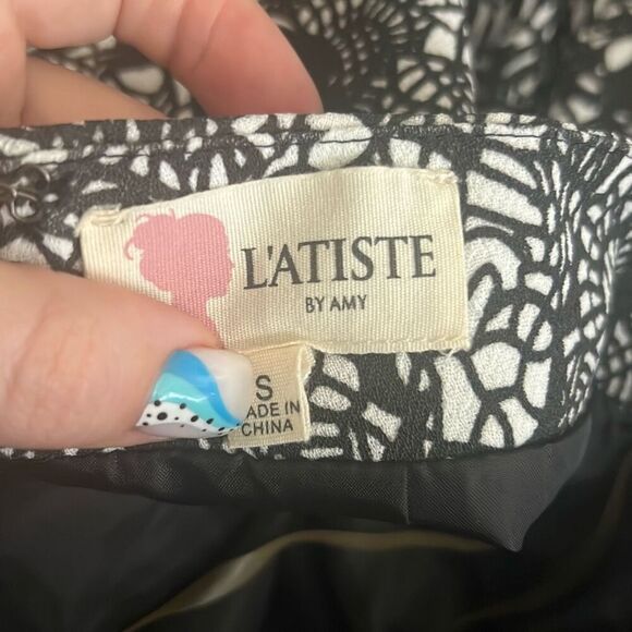 ✨L’ATISTE by Amy Designer Boho Flared Black White Sz Small Skirt✨ - Picture 4 of 6